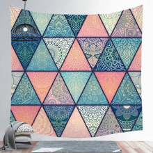 Load image into Gallery viewer, Tapestry: Mandala Triangle - 150*200cm (1 left)